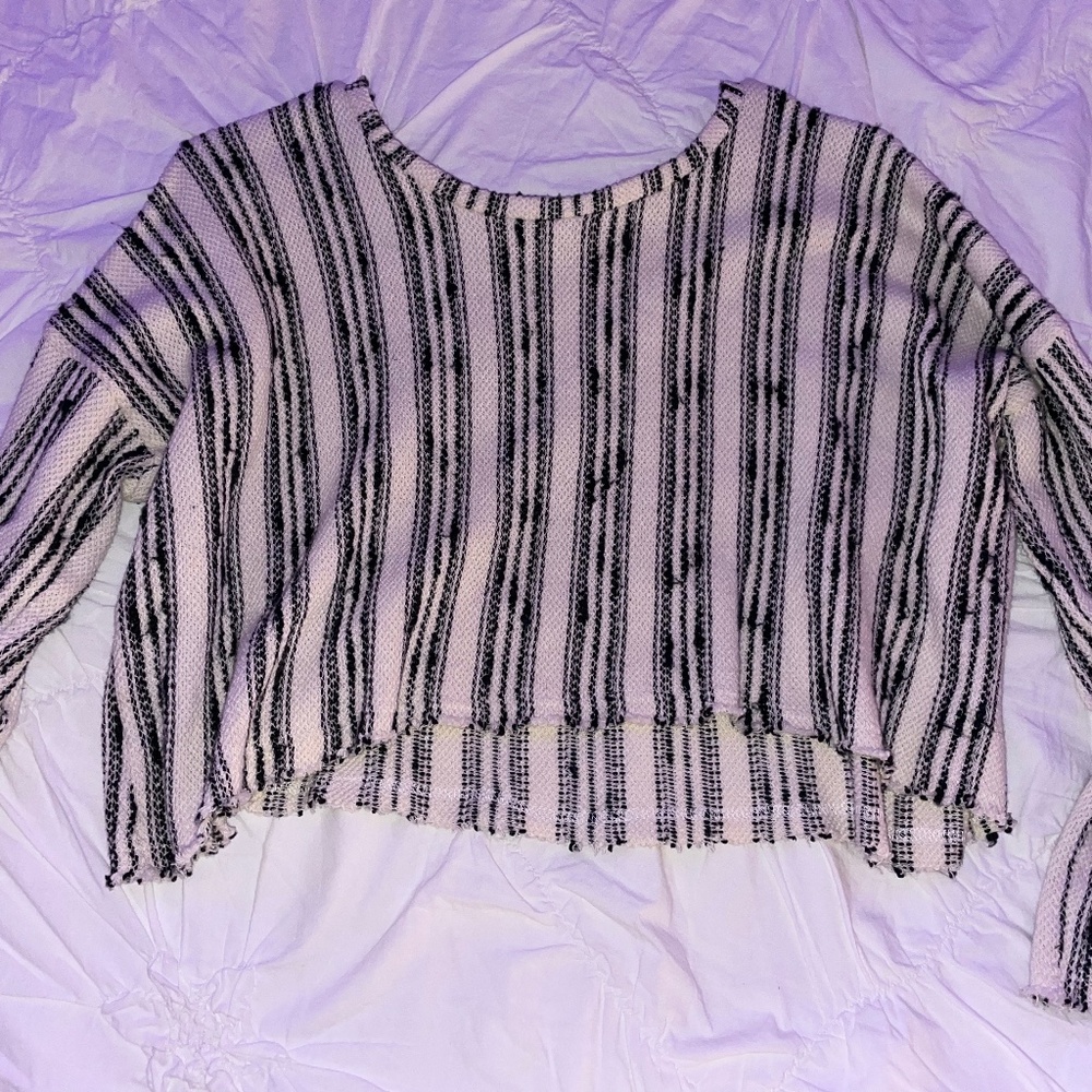 Women's cropped sweater